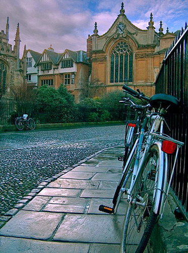 allthingseurope:  Oxford, UK (by penwren)  *sigh* such a beautiful place. do want&hellip;must