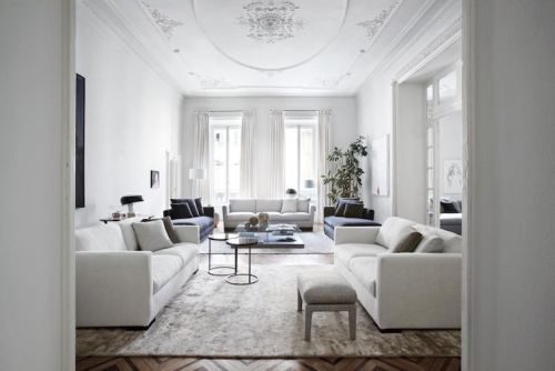 {Light and bright. This is kind of what my apartment in Milan would be like… you know, if I h