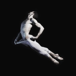pas-de-duhhh:Mate Szentes dancer with the Richmond Ballet Photographed by Curtis Brown