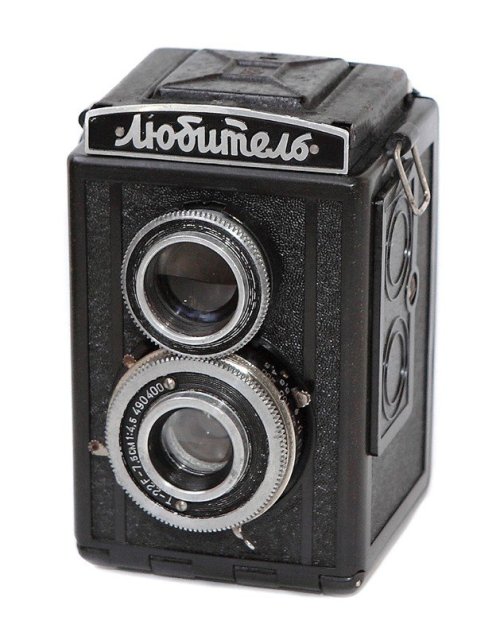zakthecat21:sovietpostcards:Lyubitel, Soviet camera from 1949@mudcrab-merchant