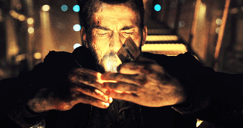 jane-yellowrock:I can’t see him in this movie without thinking of this post:
