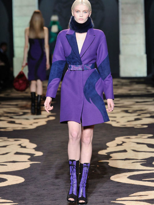 Versace Purple Wool CoatGet it here: rover.ebay.com/rover/1/711-53200-19255-0/1?ff3=4&a