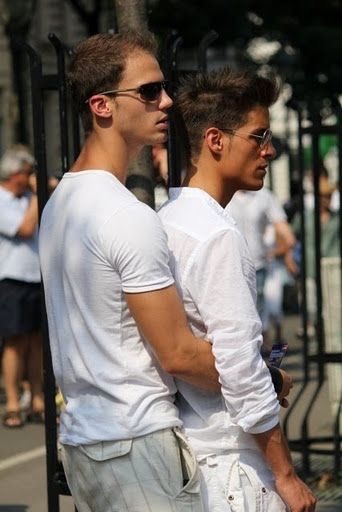 spachetti:twoboysarebetter:truegaylove:truegaylove: -Showing the True Gay Love to