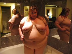 heavyssbbwgals: Wanna hookup with a horny