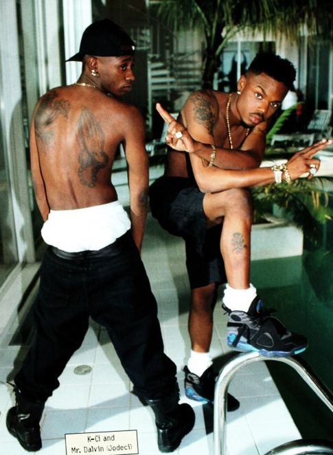 st3fan00:  90shiphopraprnb:  K-Ci and Mr. Dalvin (Jodeci)  Those 8’s tho with the grey heel  i’m living for this photo.