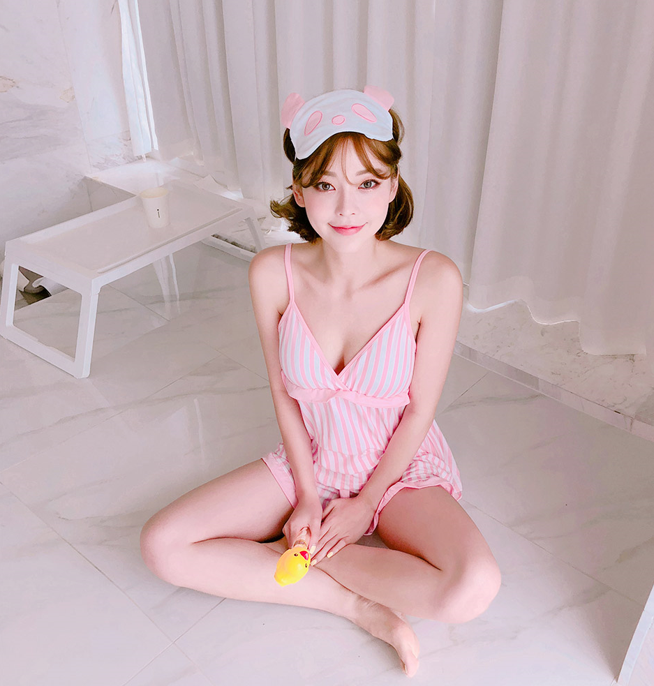 korean-dreams-girls:  Kang Tae Ri - June 26, 2018 Set