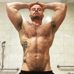 Follow my two hairy men blogs:http://sambrcln.tumblr.comhttp://hairysex.tumblr.com