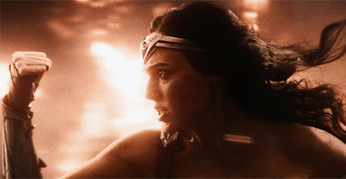 gal-gadot:Wonder Woman (2017) dir. Patty Jenkins.