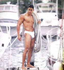 Some Vintage Pedro Orta Aka Peter Hance From Gran Hermano Us Pics. He’s A Former