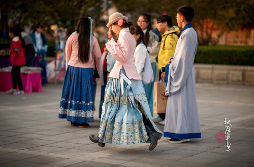 mingsonjia: Snaps from 中华礼乐大会 Convention of Chinese Ancient Rituals  by 秋月半弯