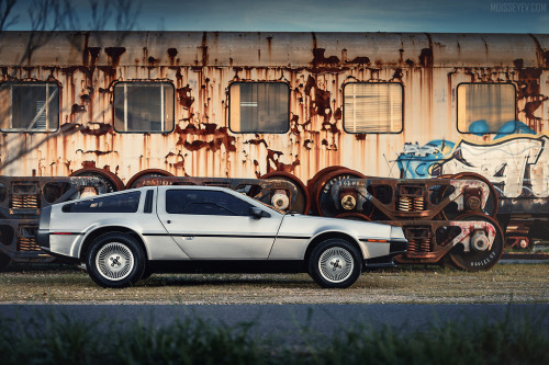 Porn Pics automotivated:  DeLorean DMC-12 (by moisseyev.com)