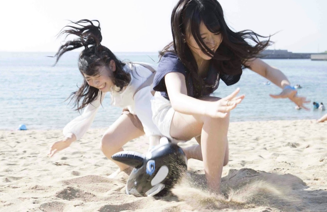 akibeya:  (先ほど、日刊スポーツ新聞社主催の神宮花火大会の取材で、出演してくださった大ファンの石井竜也さんの取材を終えたば…から)
