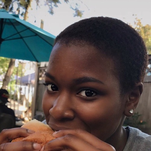 blvknora:Food is my happy place