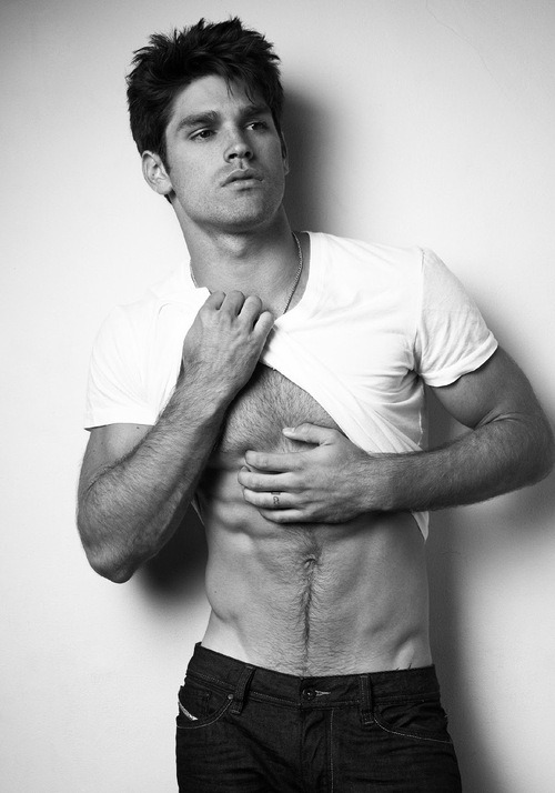 stars-garters:  Firday friday:  Justice Joslin, Justin Gaston, Andrew Cooper, Gethin Jones, Harry Judd, Lucas Kerr