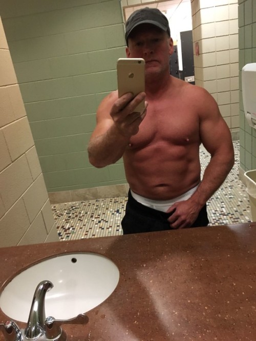 briefs6781: localdaddies:  Follow LocalDaddies for a daddy a day!  Hot