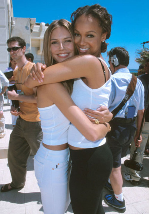 glamorous-angels: Heidi Klum and Tyra Banks (2000)