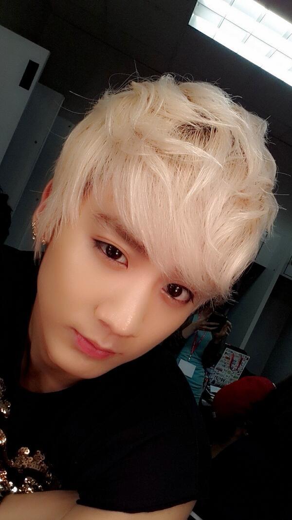 fyteensontop:   역시 우린….. 장난아냐 보여줄게~기다리구있어요