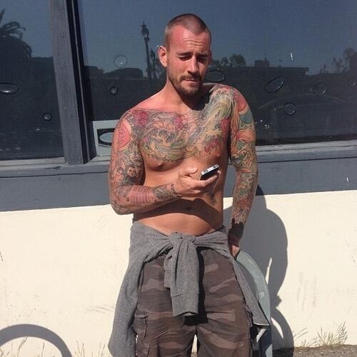 theyexplodemyovaries:  I’m currently dying from his cuteness
