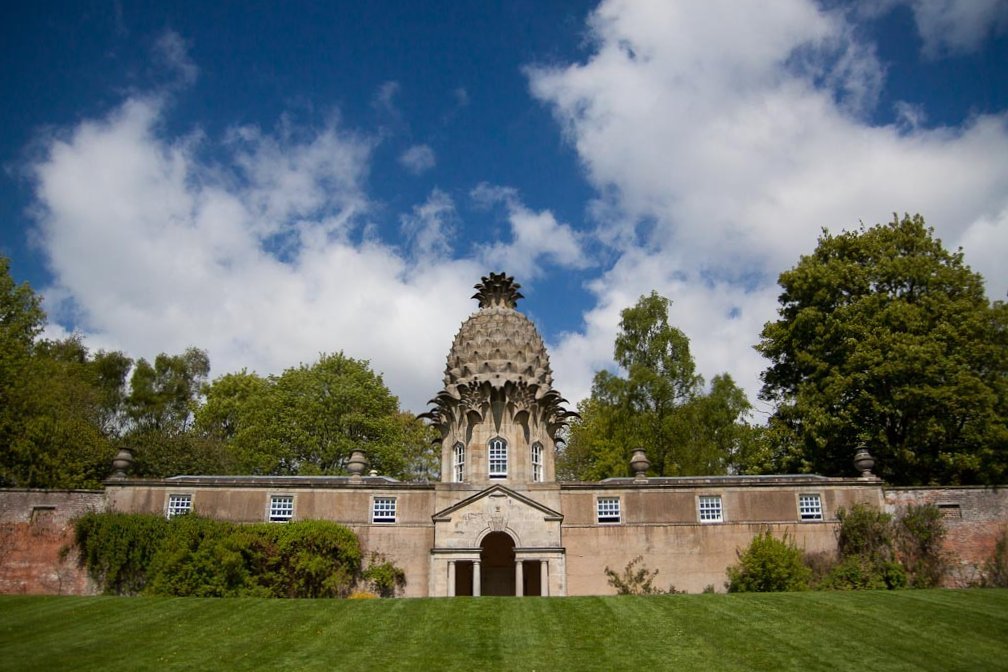 let-s-build-a-home:  The Dunmore Pineapple Picture: barrysprout