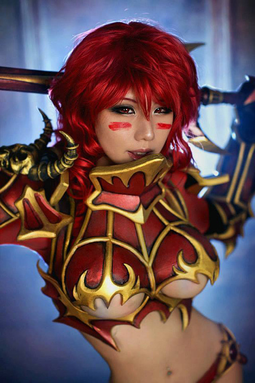 iriscosplay:  Source:Elyuin Age Of Storm Kingdom On Fire Online CosplayIriscosplay