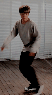Its Like Theyre Dancing Together