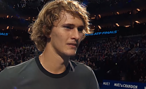 Alexander Zverev defeats John Isner 2-0 to set up a semi-final clash with Roger Federer in ATP Final