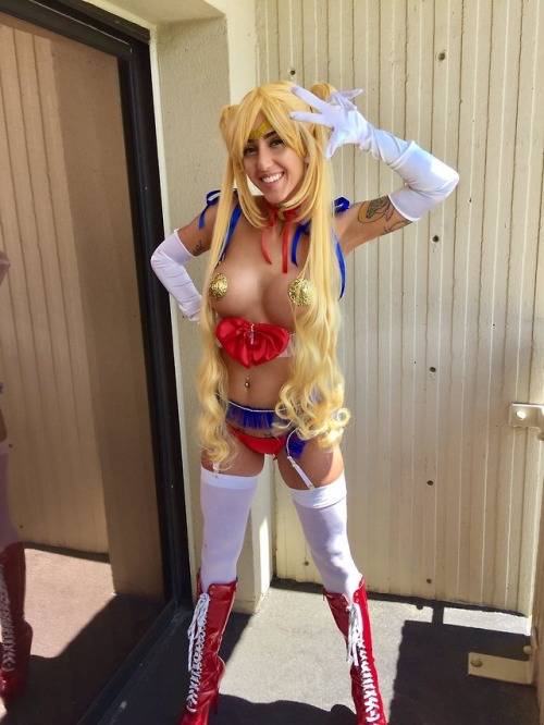 Sex chickcosplay:JadeCreates as Sailor Moon https://ift.tt/2DFDjOP pictures