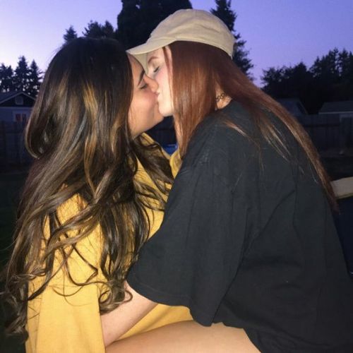 cute lesbians