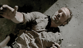 daily-reedus:  Daryl + saving Rick.
