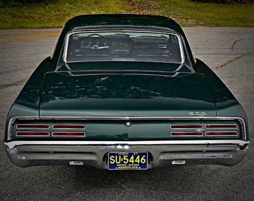 utwo: ‘67 Unrestored Pontiac GTO © scotty lachenauer