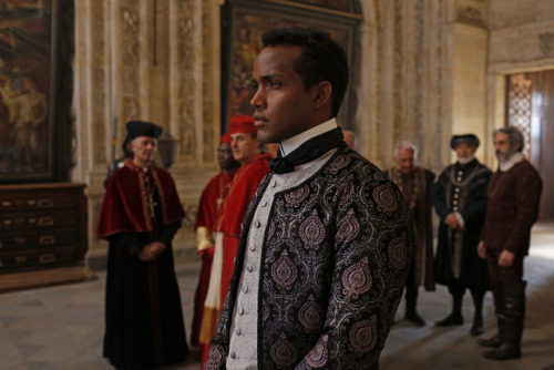 yinx1: stillacapulet:Prince Escalus appreciation post  Bruh the costume design alone would had won a