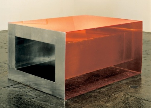 baja-baja:Donald Judd, Untitled 1968