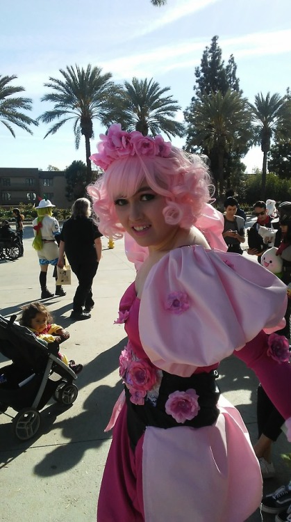 I saw some sweet Pink Daimond cosplay today at ALA!