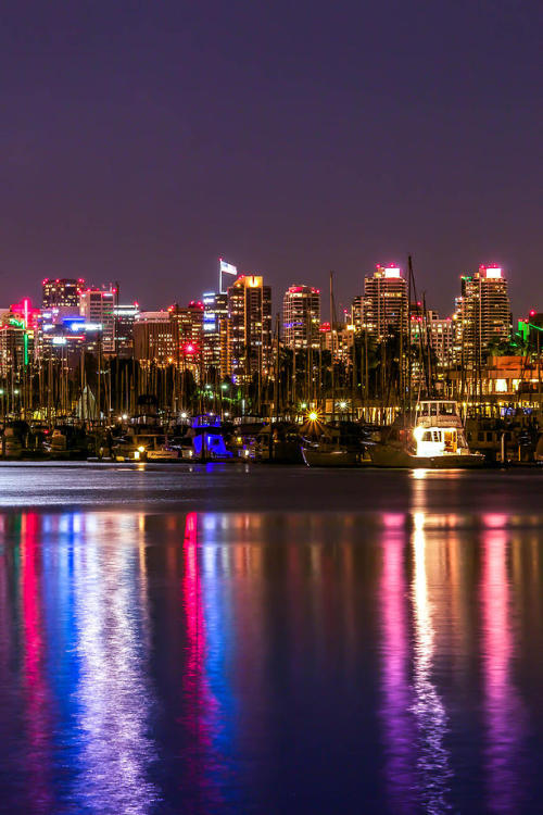 digimikko:  wavemotions:  I’m pretty sure that my ability to be late to everything is a skill within itself, because even though I strategically planned on one last photo session by the bay, I somehow still managed to run short on time. This wouldn’t