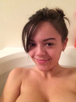 thatcoolkidmarissa:taking a bath