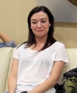 supergoosey:  greeneyedlook-a-like:  When you see a hot girl but you’re trying