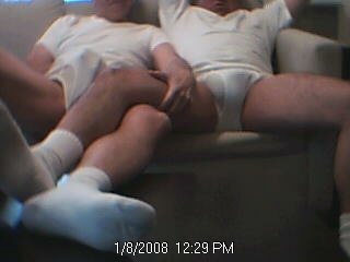 briefs-are-the-best:  me an a hot straight married dad hanging out in our tighty