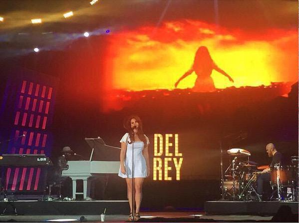 only-lana-del-rey:    Lana Del Rey performing live at Sasquatch Festival in George,