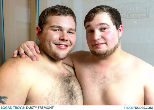 The clothes are coming off as @logantroyofficial meets @du5tythecub on StockyDudes.com