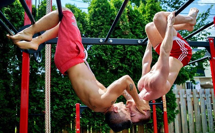 smileyouroncamerablog:  Boardies /Shorts