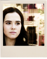caroildanvers:  What are friends for? 