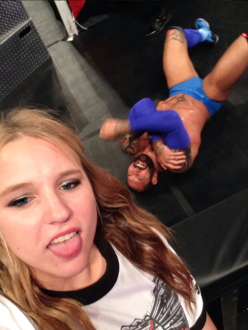 theclearlydope:  WWE Front Row Selfies: Beautiful.  