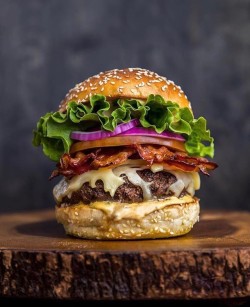 sexyfoodpornbaby:💕🍔Burger Love🍔💕