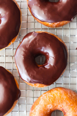 sweetoothgirl:    Perfect Yeast Doughnuts  