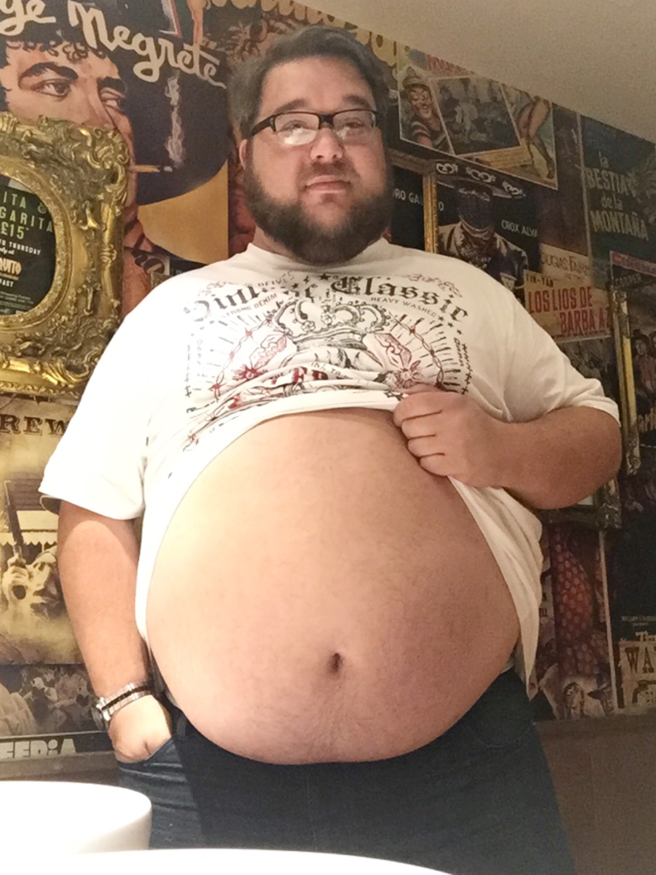 gordo4gordo4superchub:  belfastcubcake:  Tummy Tuesday and feeling pretty full after