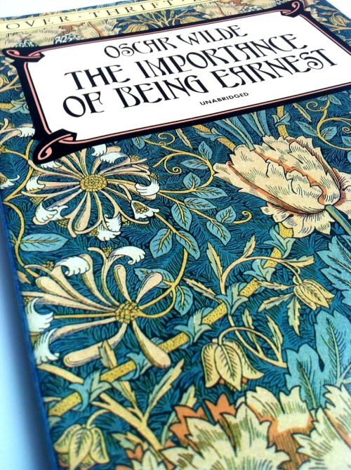 macrolit:The Importance of Being Earnest, Oscar Wilde