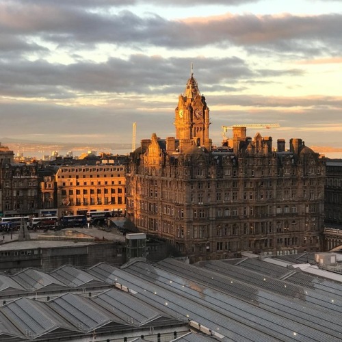 Sunset looks so pretty out the office window today #Edinburgh #balmoralhotel #princesstreet #waverle