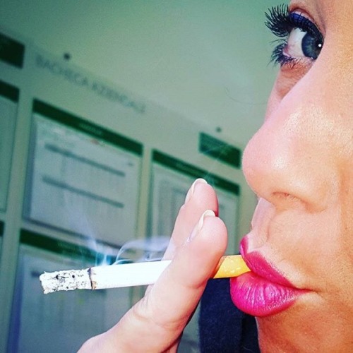SMOKE