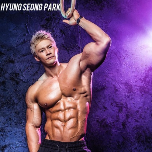 Porn Pics   박형성 Musclemania&PhysiquePRO @Hyungseongpark