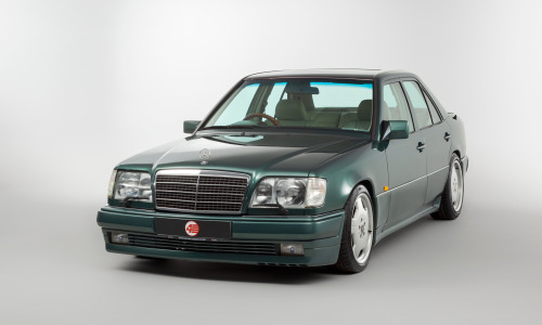 1994 Mercedes-Benz E280 (W124)